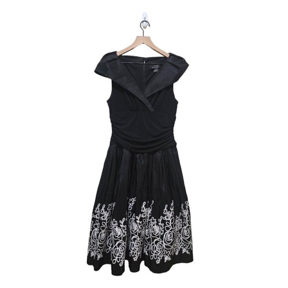 La Nouvelle Renaissance Embroidered Sequin Satin Cocktail Dress Sz 10 - Picture 1 of 13